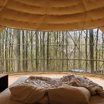 Baumhaushotel Robins Nest *