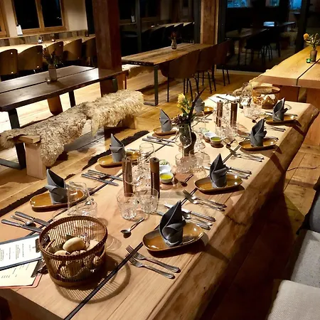 Baumhaushotel Robins Nest Witzenhausen