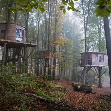 Baumhaushotel Robins Nest Hotel *
