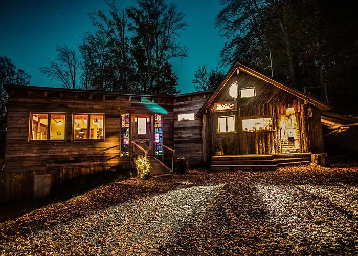 Szálloda Baumhaushotel Robins Nest